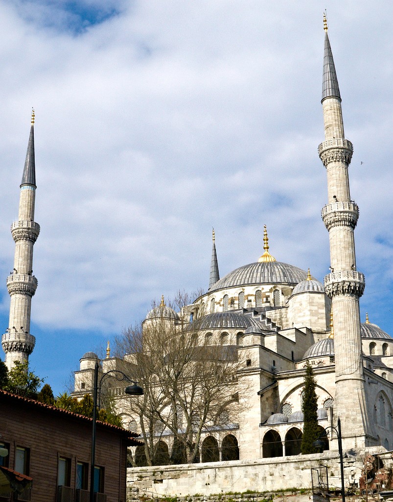 La Mosquée Bleue et ses 6 minarets.... juste une merveille !!! (Ahmet 1er aurait été contraint d'offrir un 7ème minaret à la Mecque)